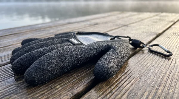 Zite Fishing Landehandschuh S/M mit Magnet-Karabiner – starker Grip & schnell trockendes Innenfutter_auswahl5
