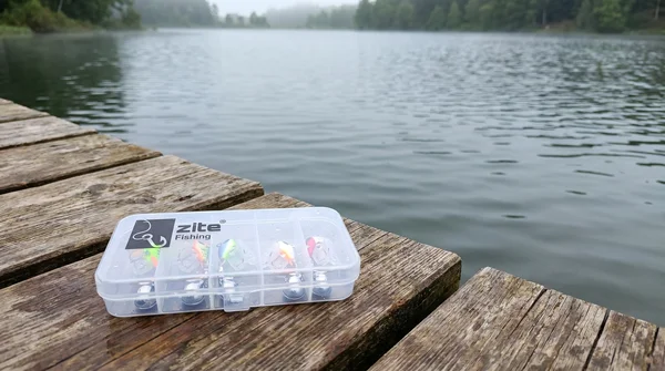 Zite Fishing Jigspinner Set Neon M 5g – 5 Spin-Jigs im Ultralight-Set mit Tackle-Box_auswahl1