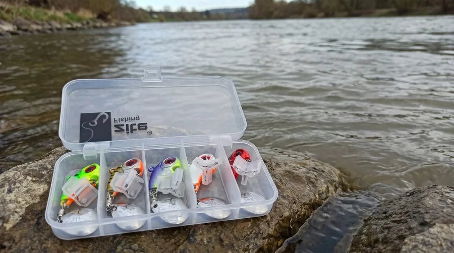 Zite Fishing Jigspinner Set Neon L 20g – 5 Köder in Neonfarben für Zander & Hecht - Tief. Weit. Treffsicher.